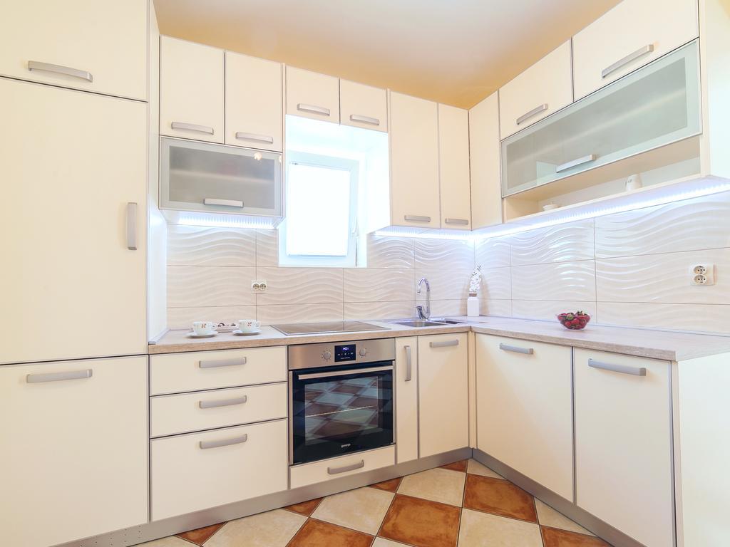 Apartments Midzor Petrovac Exterior foto