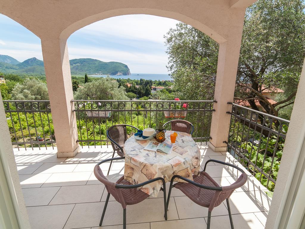 Apartments Midzor Petrovac Exterior foto