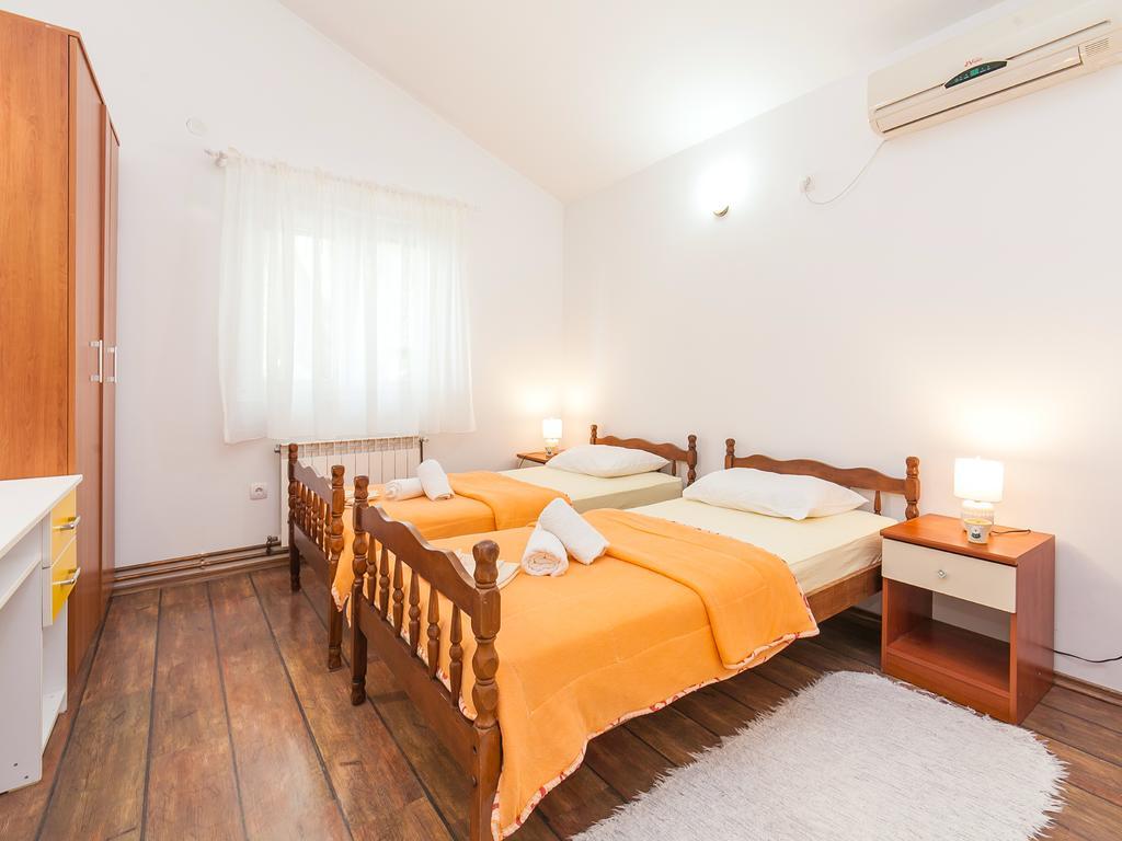 Apartments Midzor Petrovac Exterior foto
